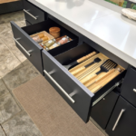Range Emory Corner Outdoor Kitchen Island Bar - Image 4